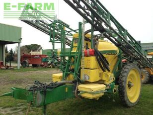 John Deere 824 se Selbstfahrspritze